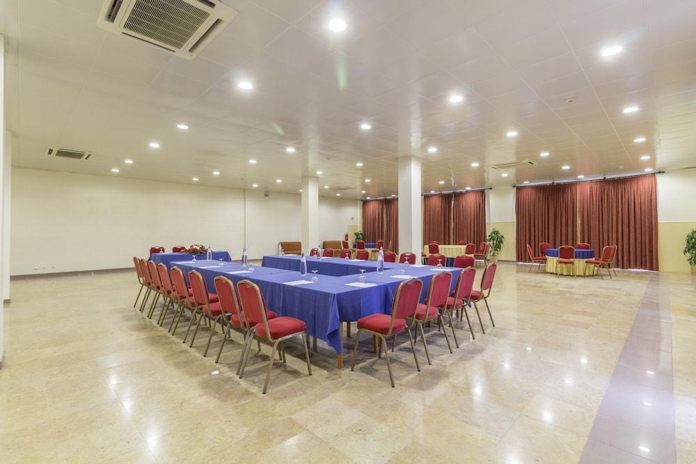 Hotel Eurosol Alcanena Zewnętrze zdjęcie