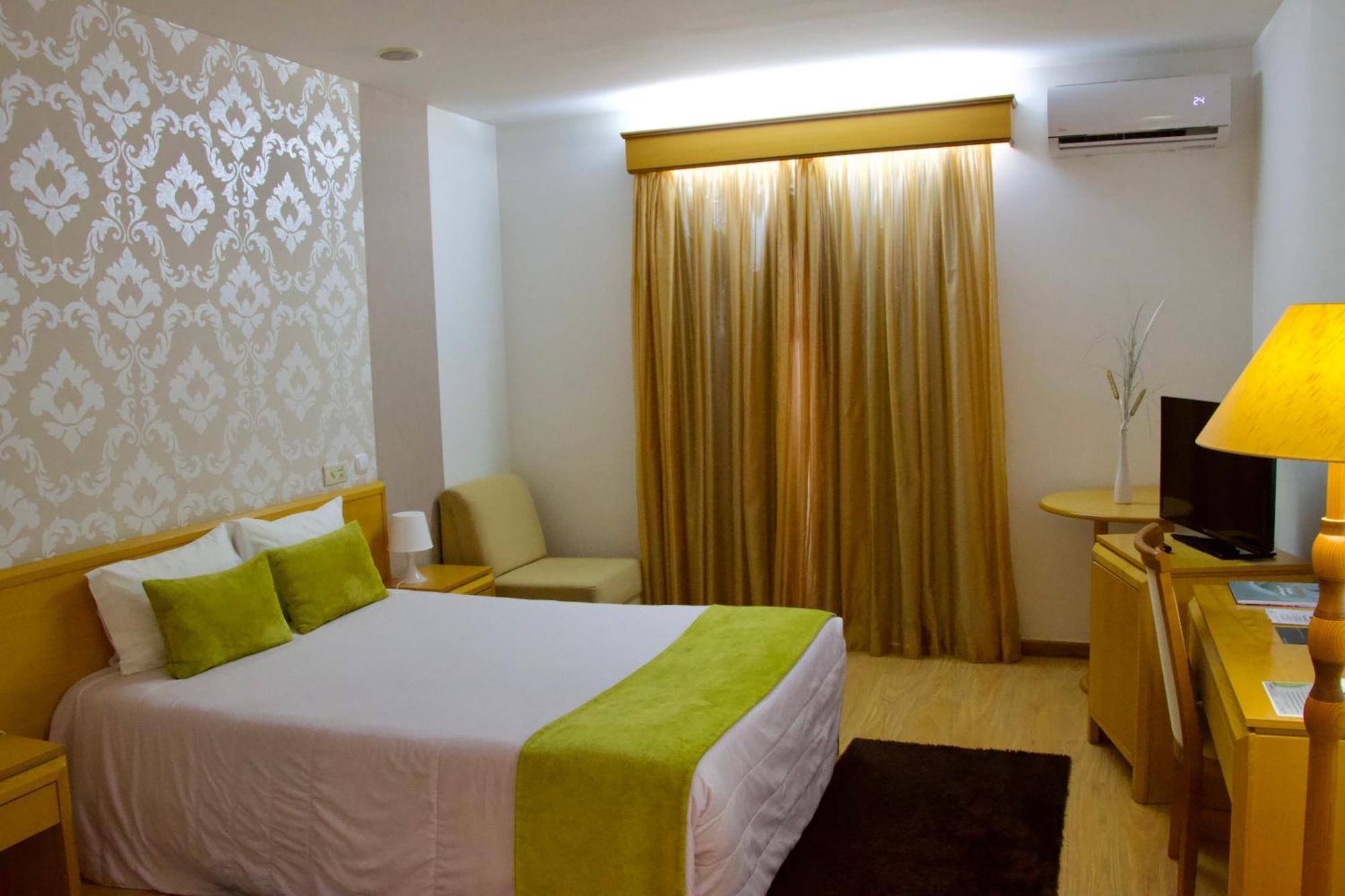 Hotel Eurosol Alcanena Zewnętrze zdjęcie